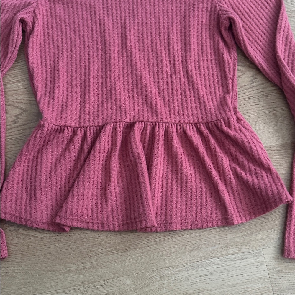 Francesca’s Rose Ribbed Knit Top - Picture 2 of 5
